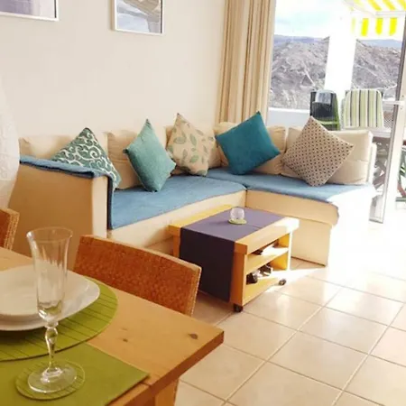 Aircon Seaview Apartment *